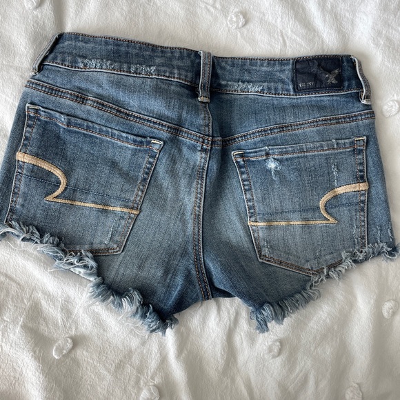 American Eagle - denim women’s shorts - Picture 3 of 3